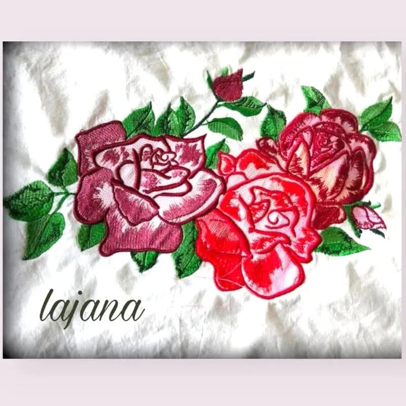 Rosen Stickdatei Arrangement – Premium 3er-Motiv für edle Textilien | stiXXie 3