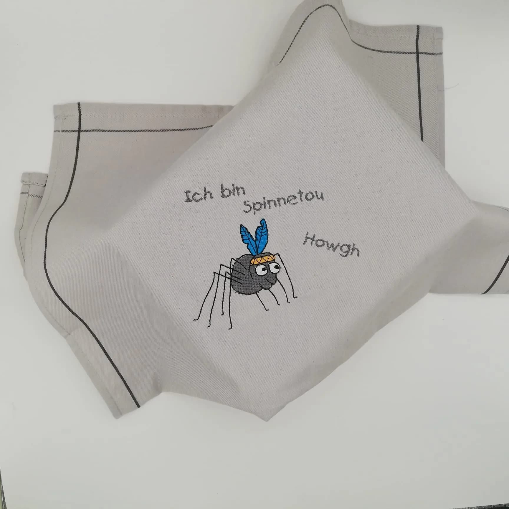 Stickdatei Spinne mit Spruch 2